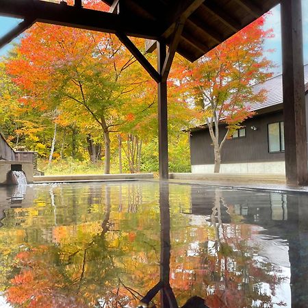 Urabandai Lake Resort Geihinkan Nekoma Rikyu Kitashiobara Buitenkant foto