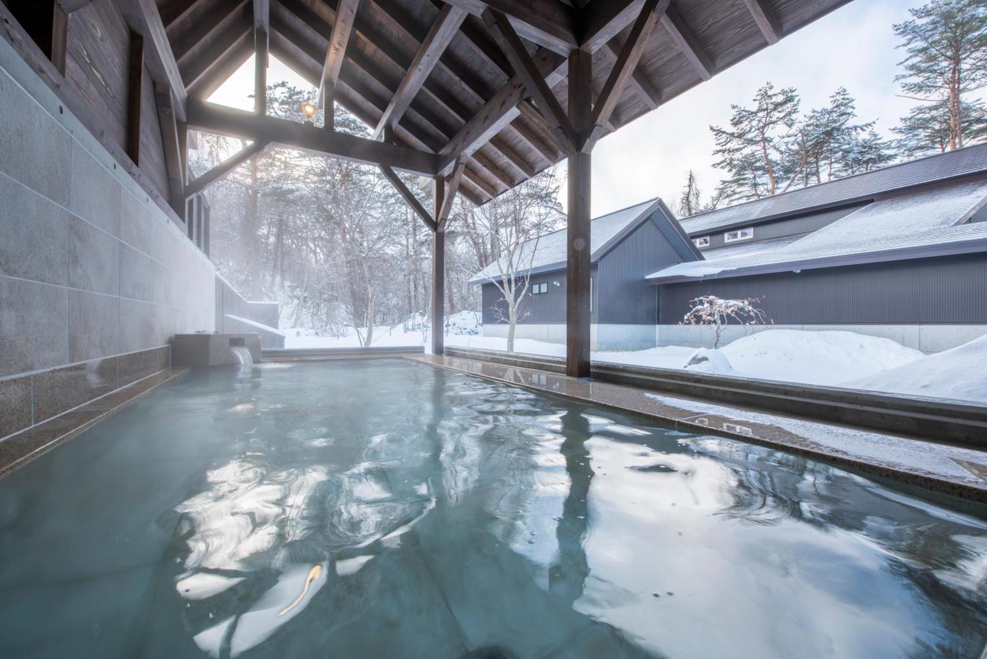 Urabandai Lake Resort Geihinkan Nekoma Rikyu Kitashiobara Buitenkant foto